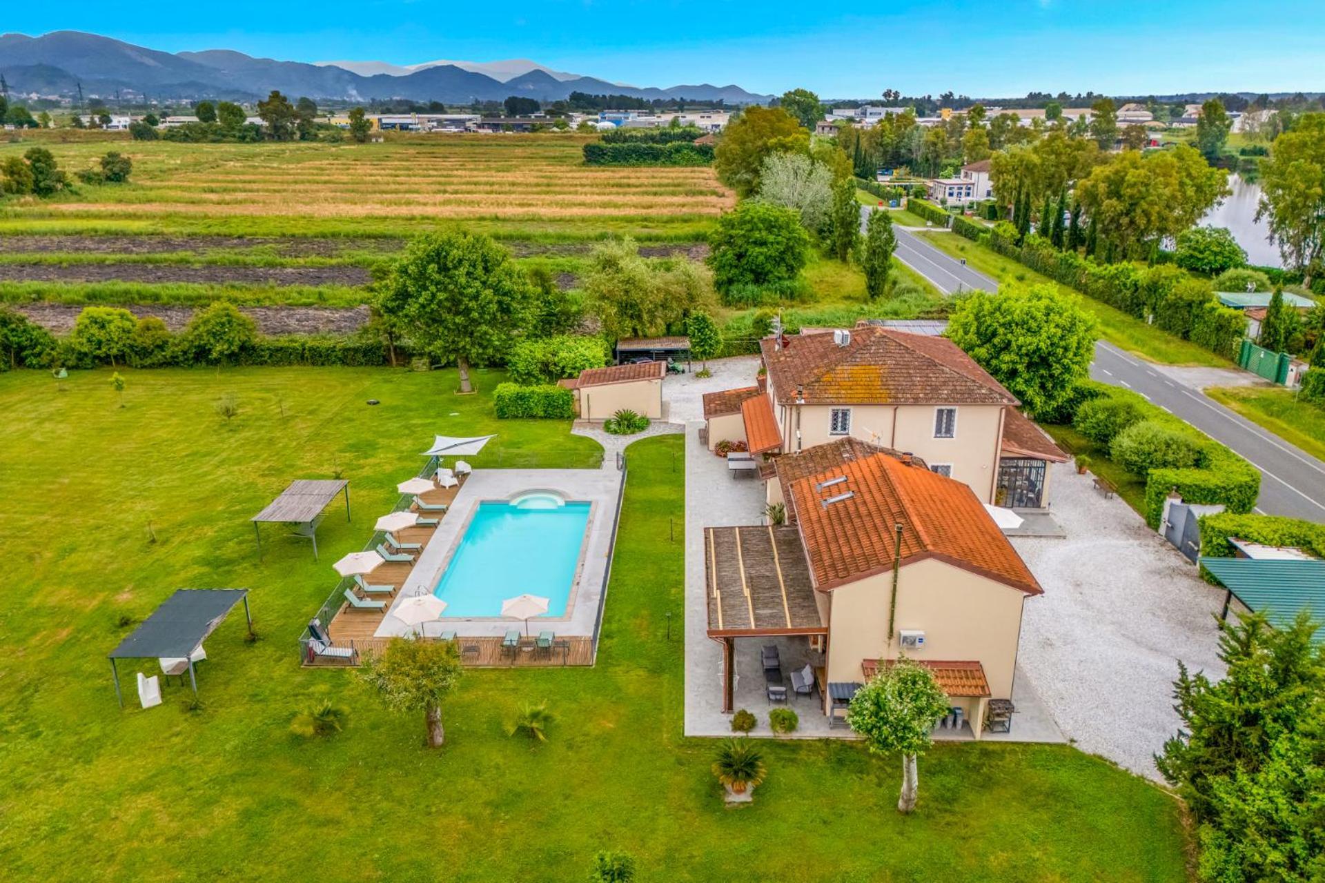 Vistalago Versilia Massarosa Exterior photo